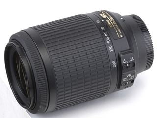Nikon Nikkor AF-S DX VR 55-200mm f/4-5.6G IF-ED
