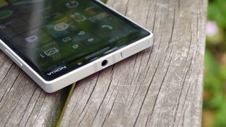 Lumia 930