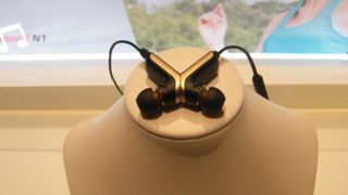 Is this the world's strangest necklace-headset hybrid?