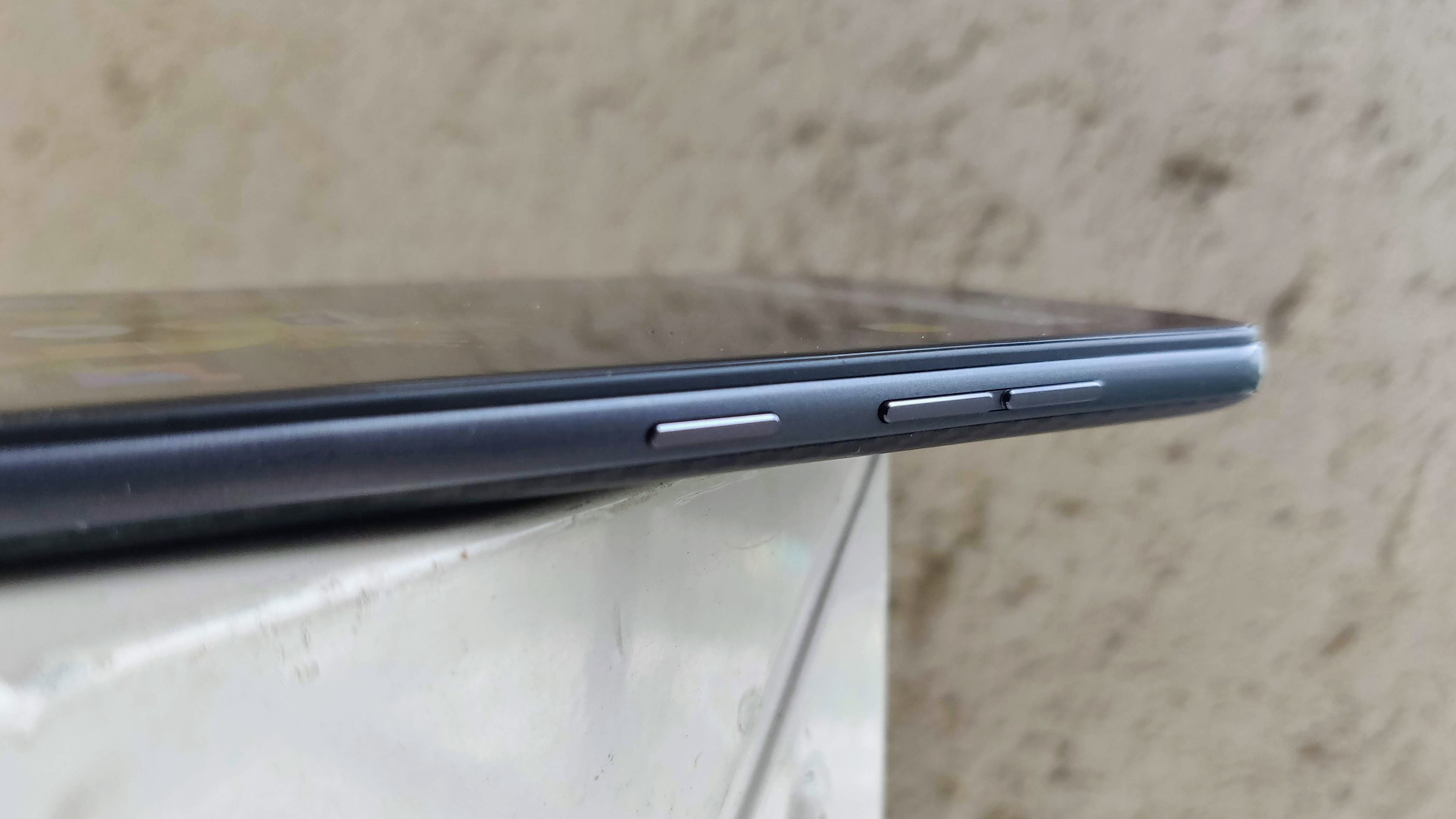Side shot of Pocophone F1