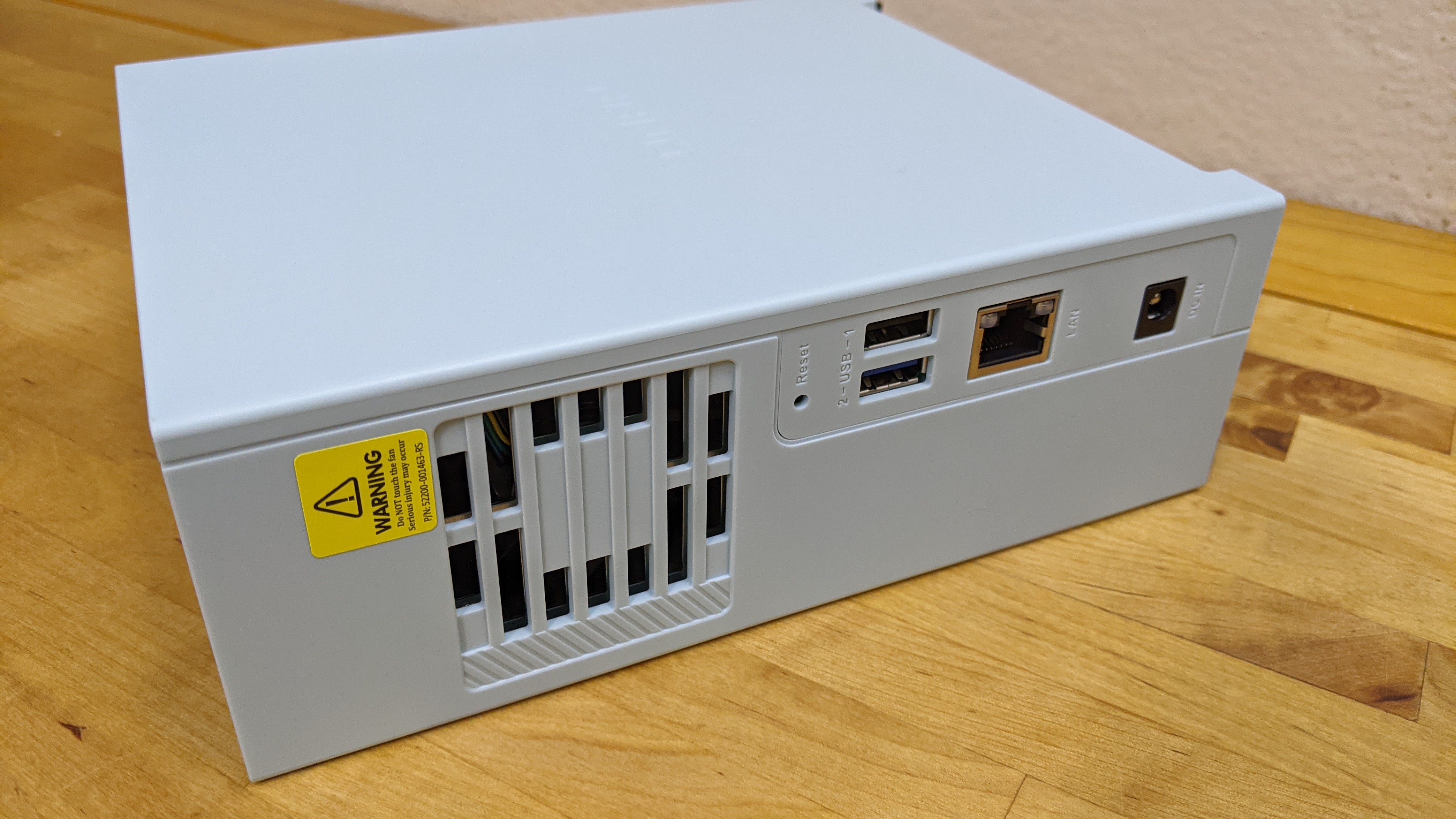 QNAP TS-130