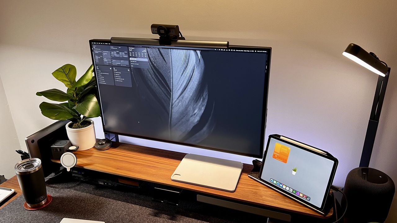 BenQ PD3225U
