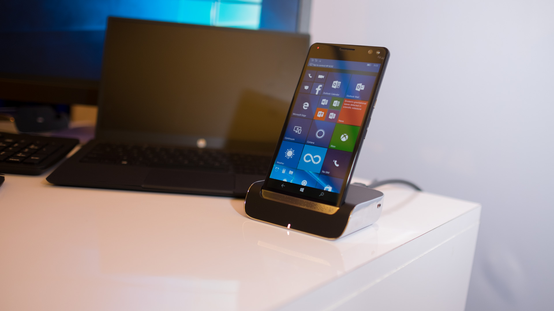 2. HP Elite x3