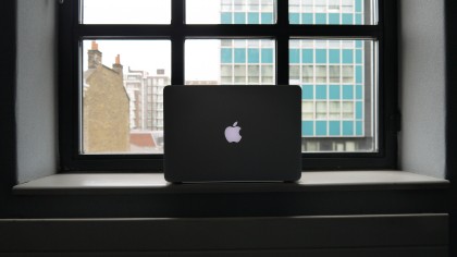 Apple MacBook