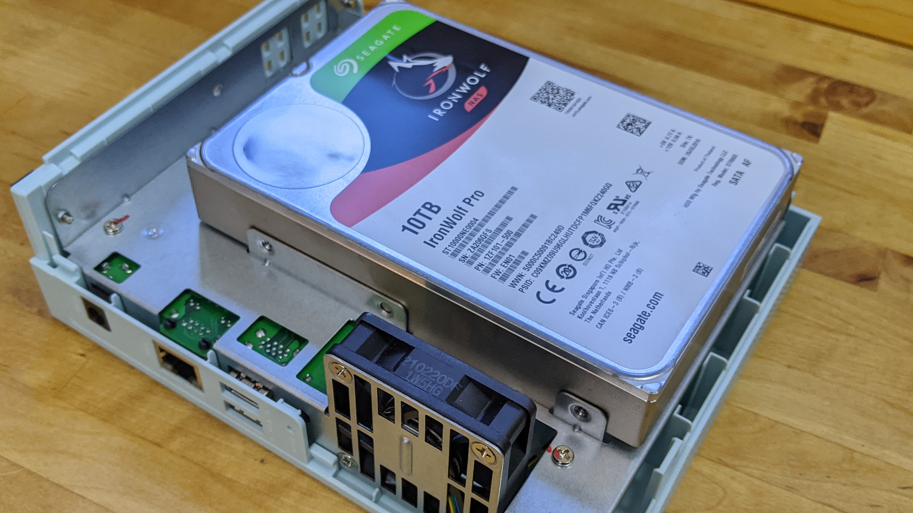 QNAP TS-130