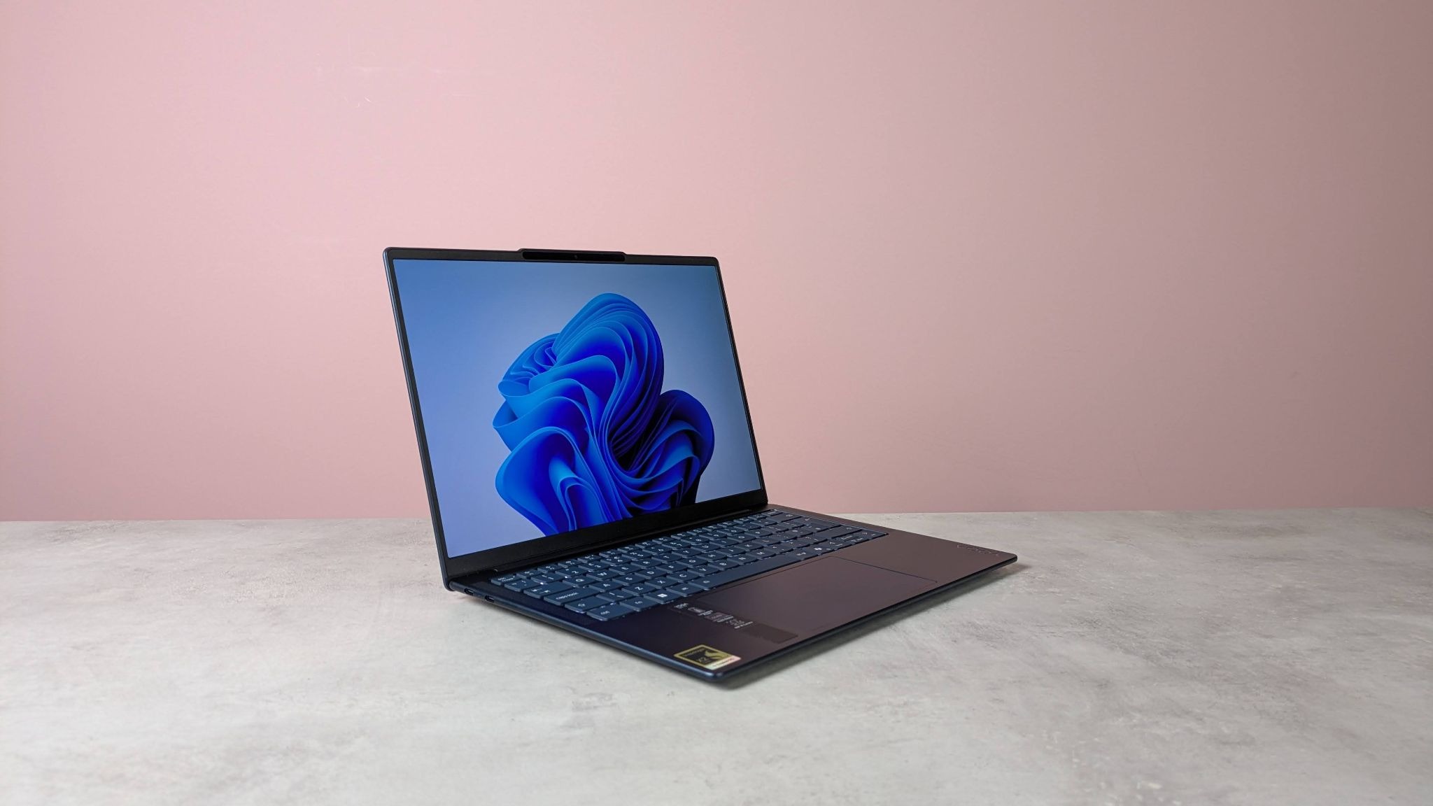 Lenovo Yoga Slim 7x Gen 11