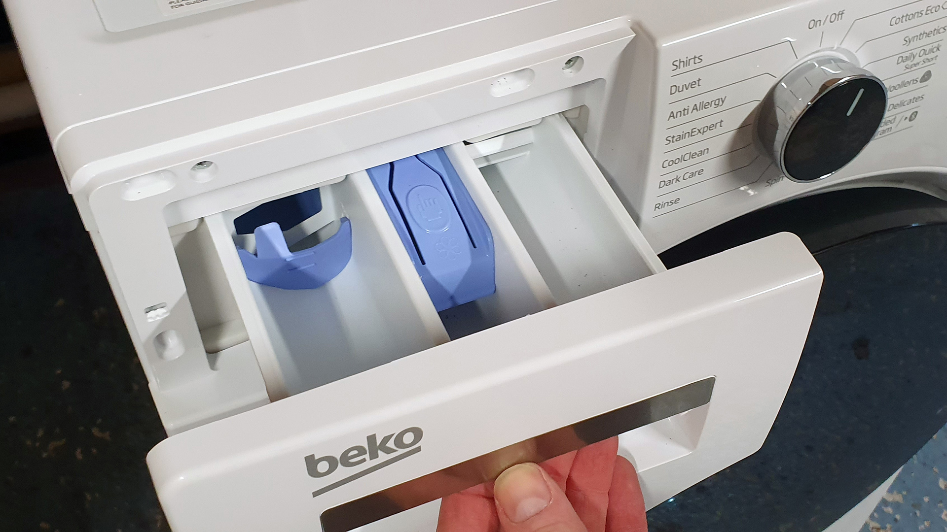 Beko AquaTech WY940P44EW