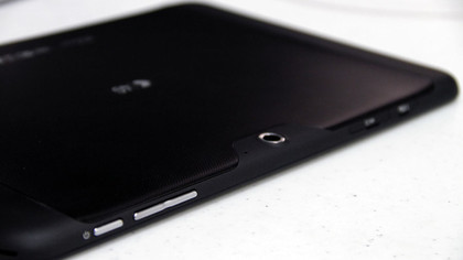 Telstra 4G tablet side