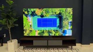 Samsung QN990F showing image of tennis court