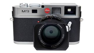 Who buys Leica cameras?