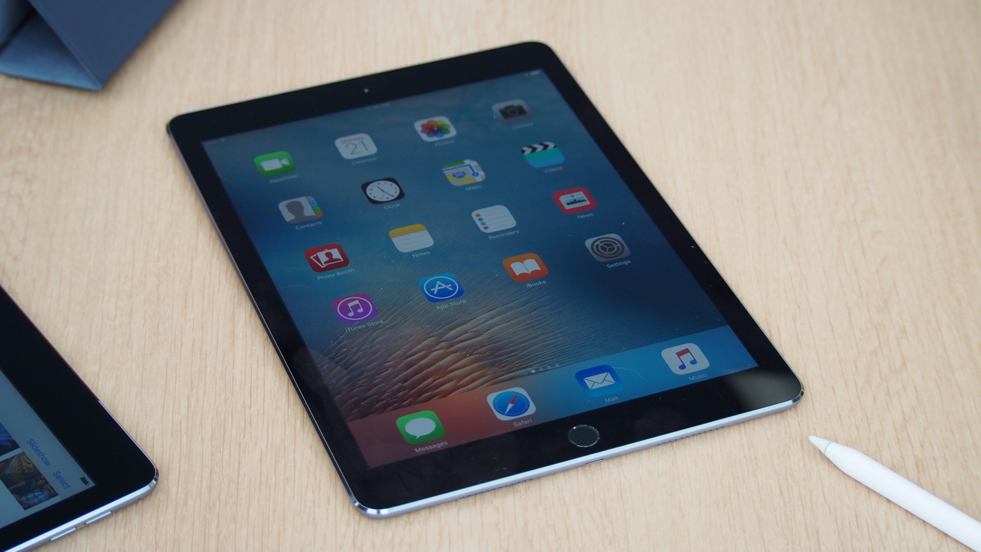 iPad Pro (9.7-inch)