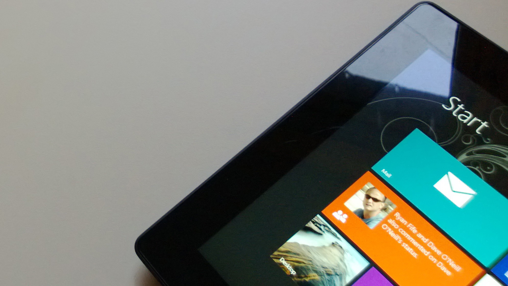 Microsoft Surface Pro tablet gets price cut, after Surface RT slash