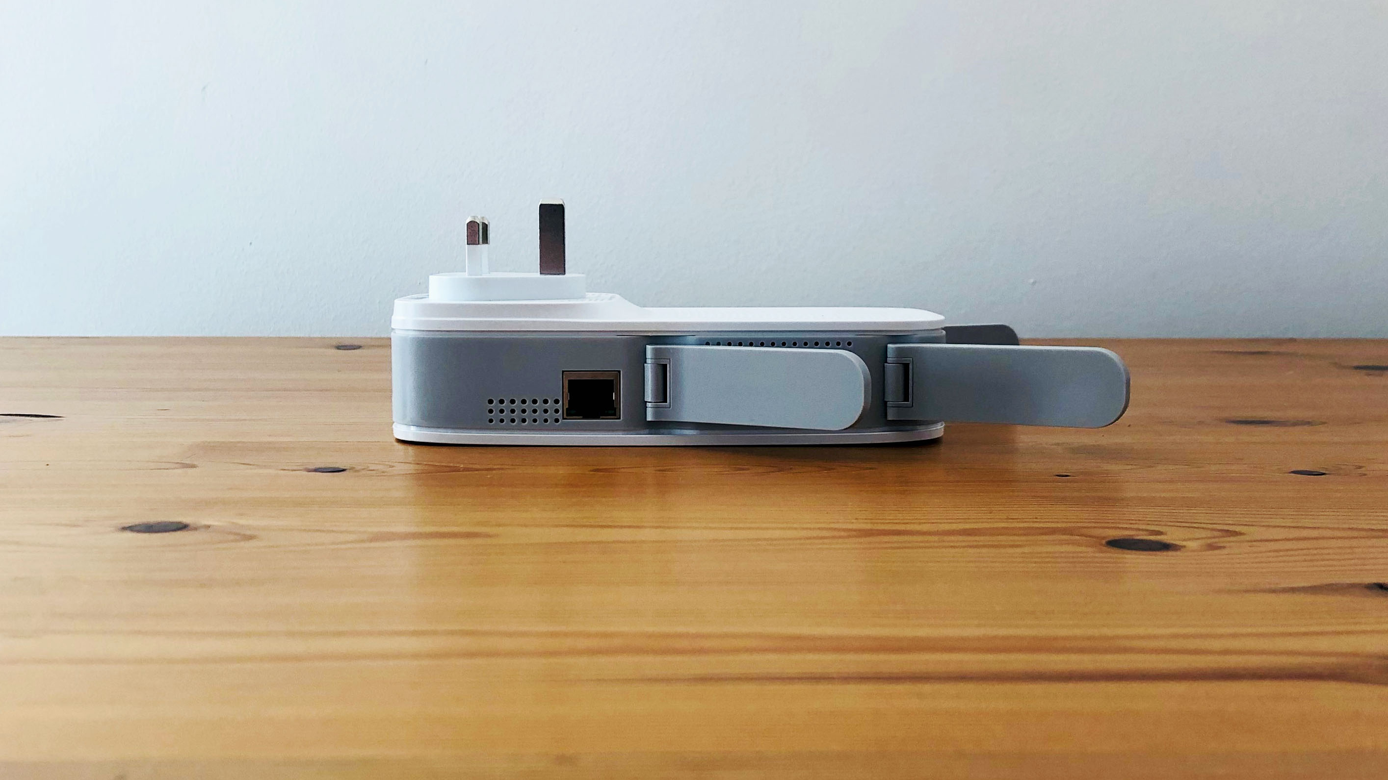 TP-Link RE650 AC2600 Wi-Fi Range Extender