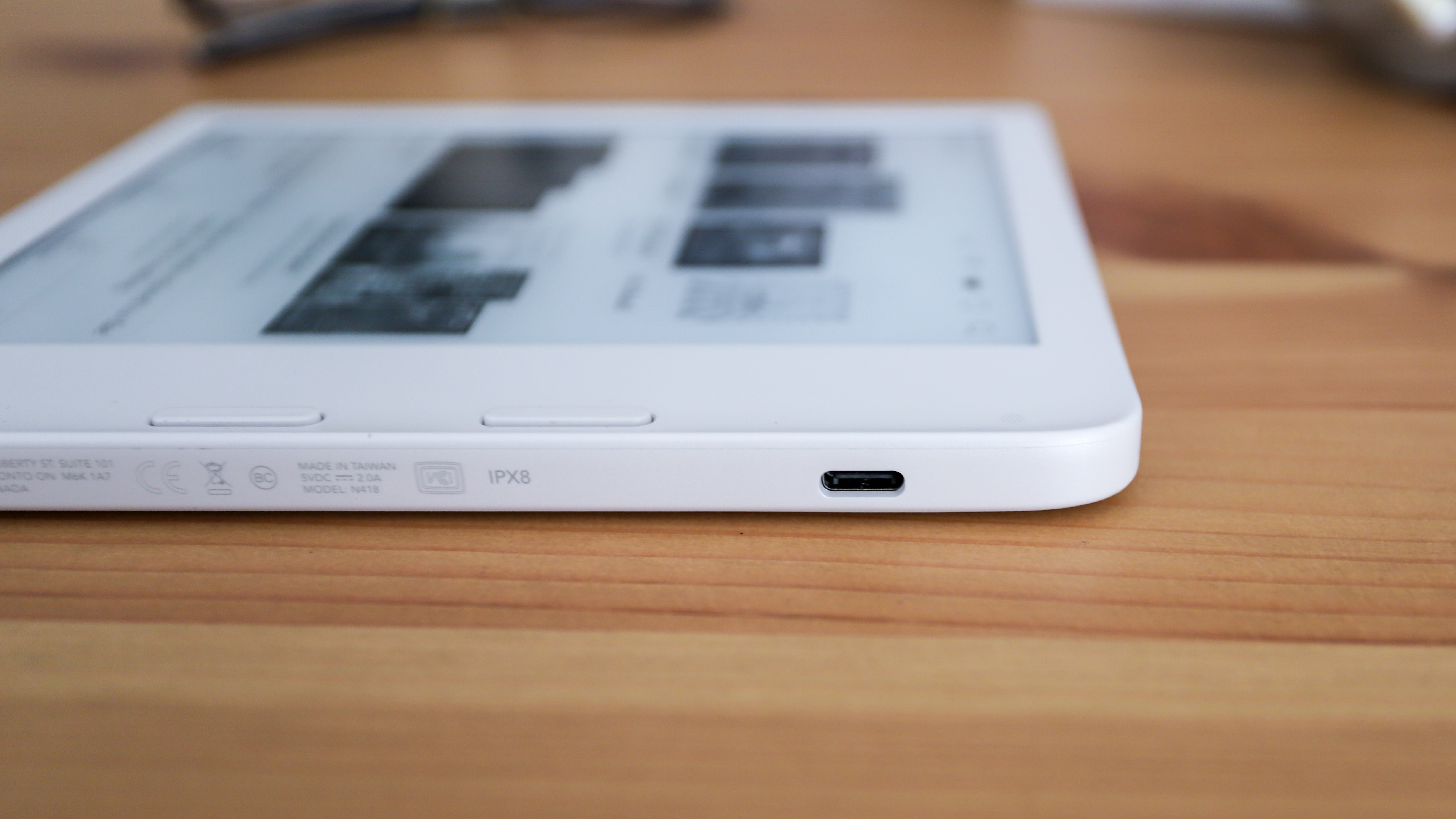 Kobo Libra 2 USB-C port