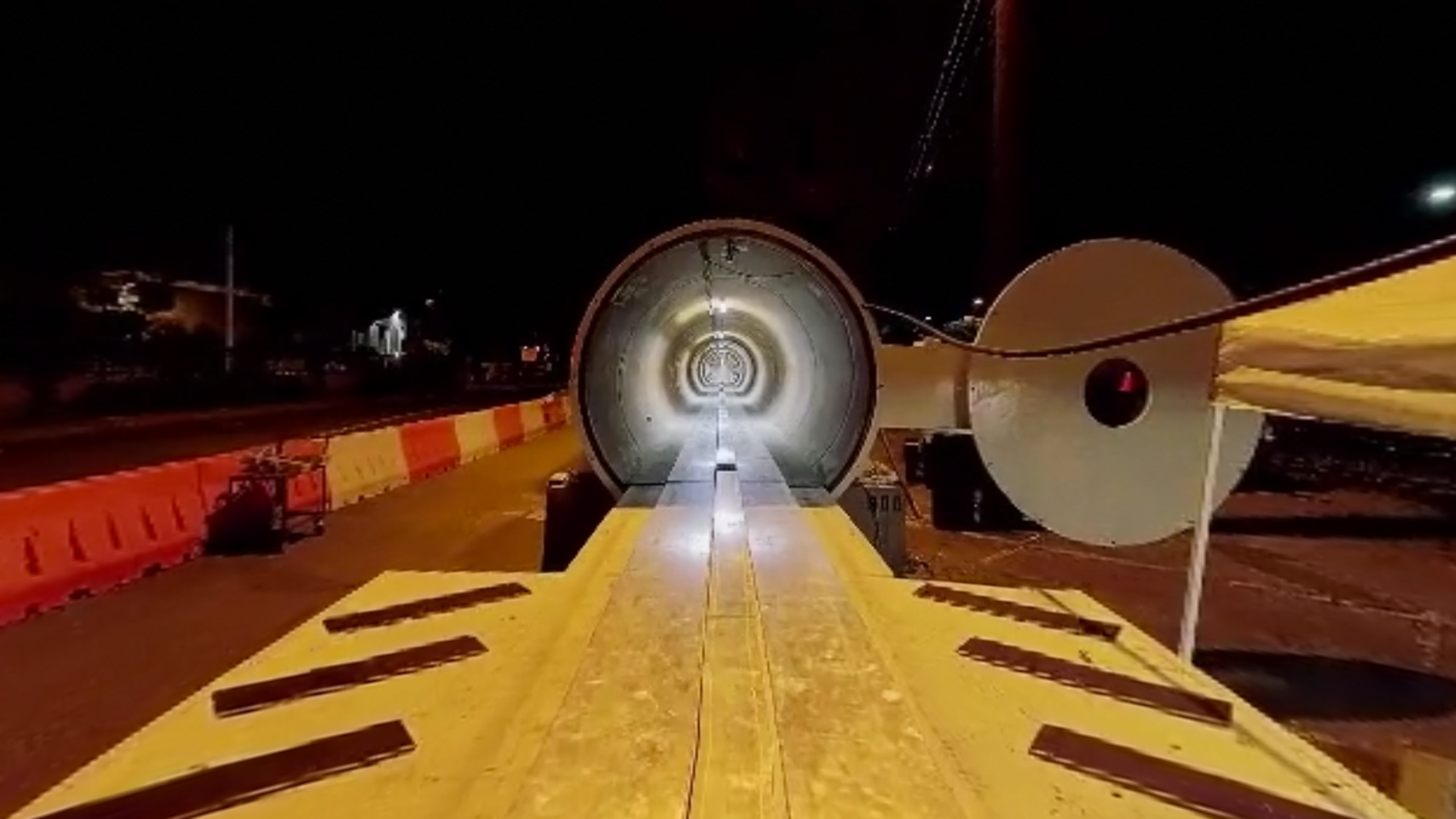 75. California: Hyperloop pod competition
