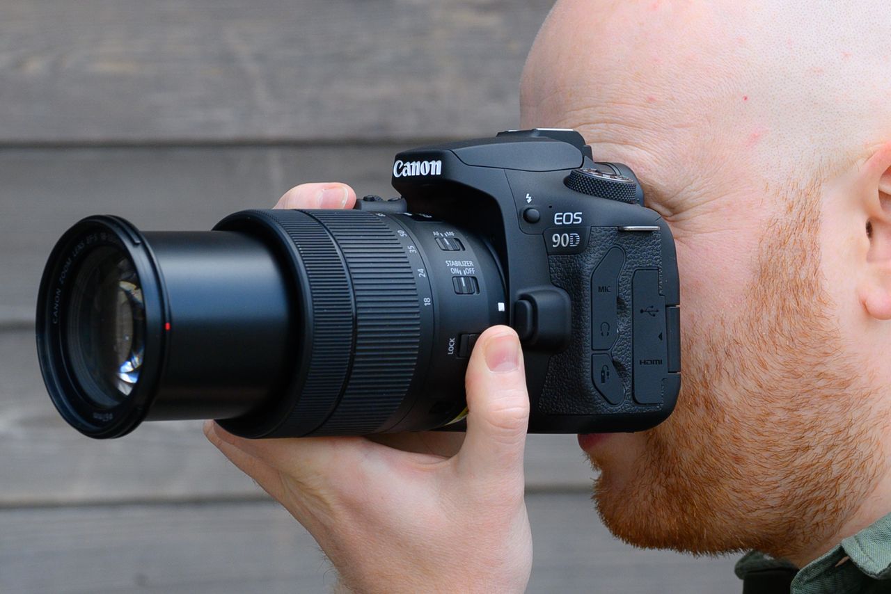 Canon EOS 90D