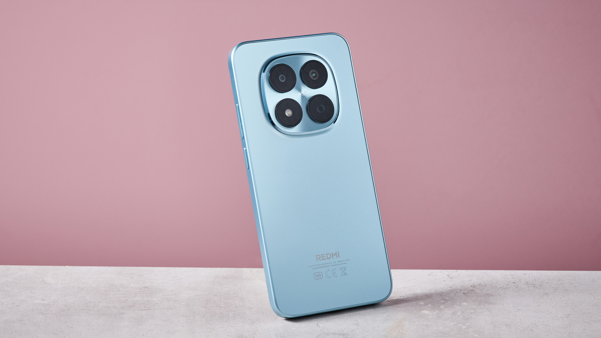 Reverse side of the Xiaomi Redmi Note 15 Pro 5G