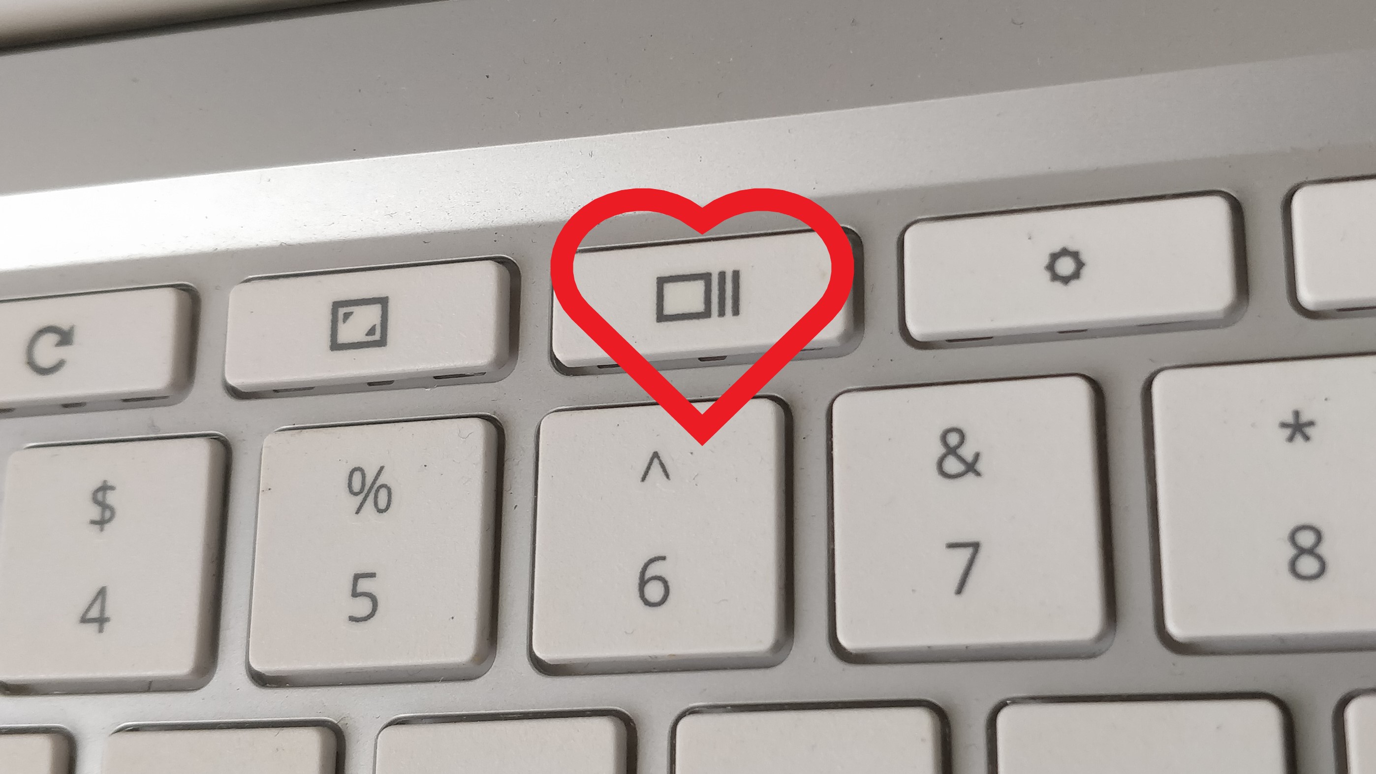 How to screenshot on Chromebook