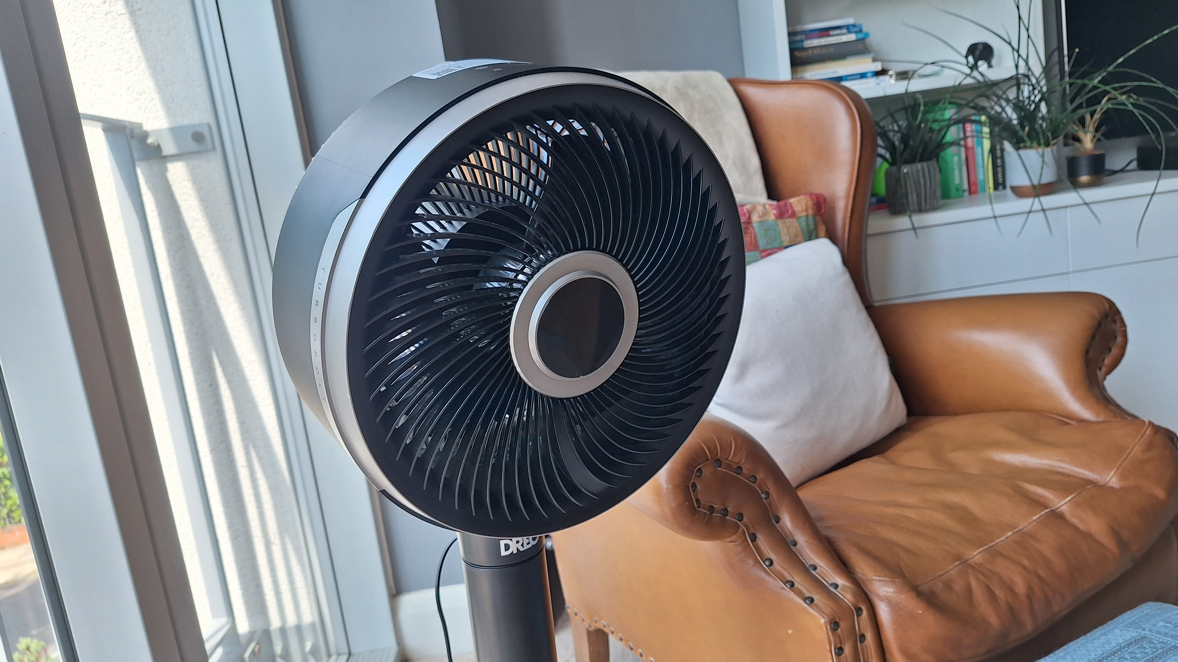 Close up of Dreo fan head