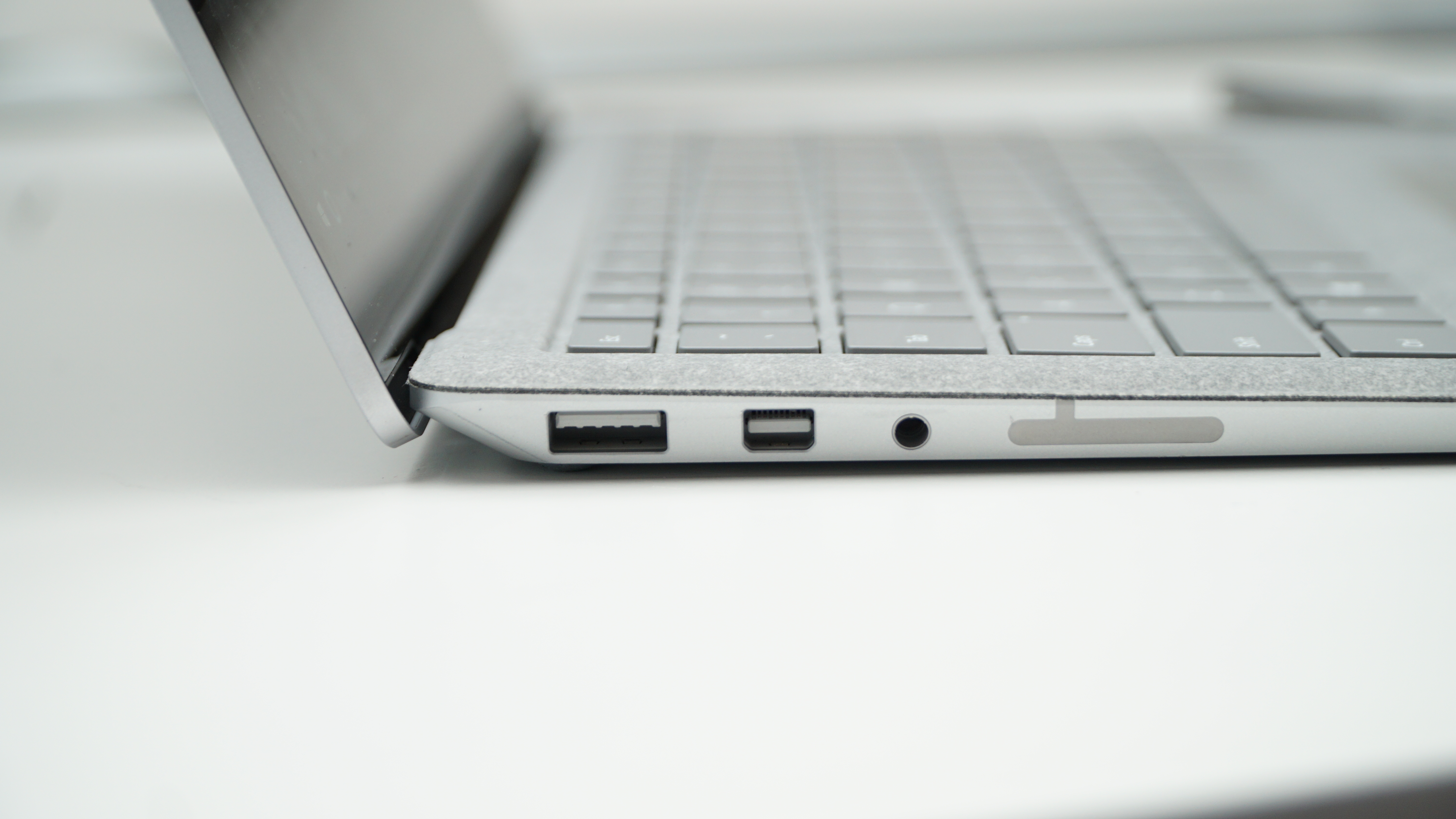 Those strange strips of plastic on the base? They're Wi-Fi antennae
