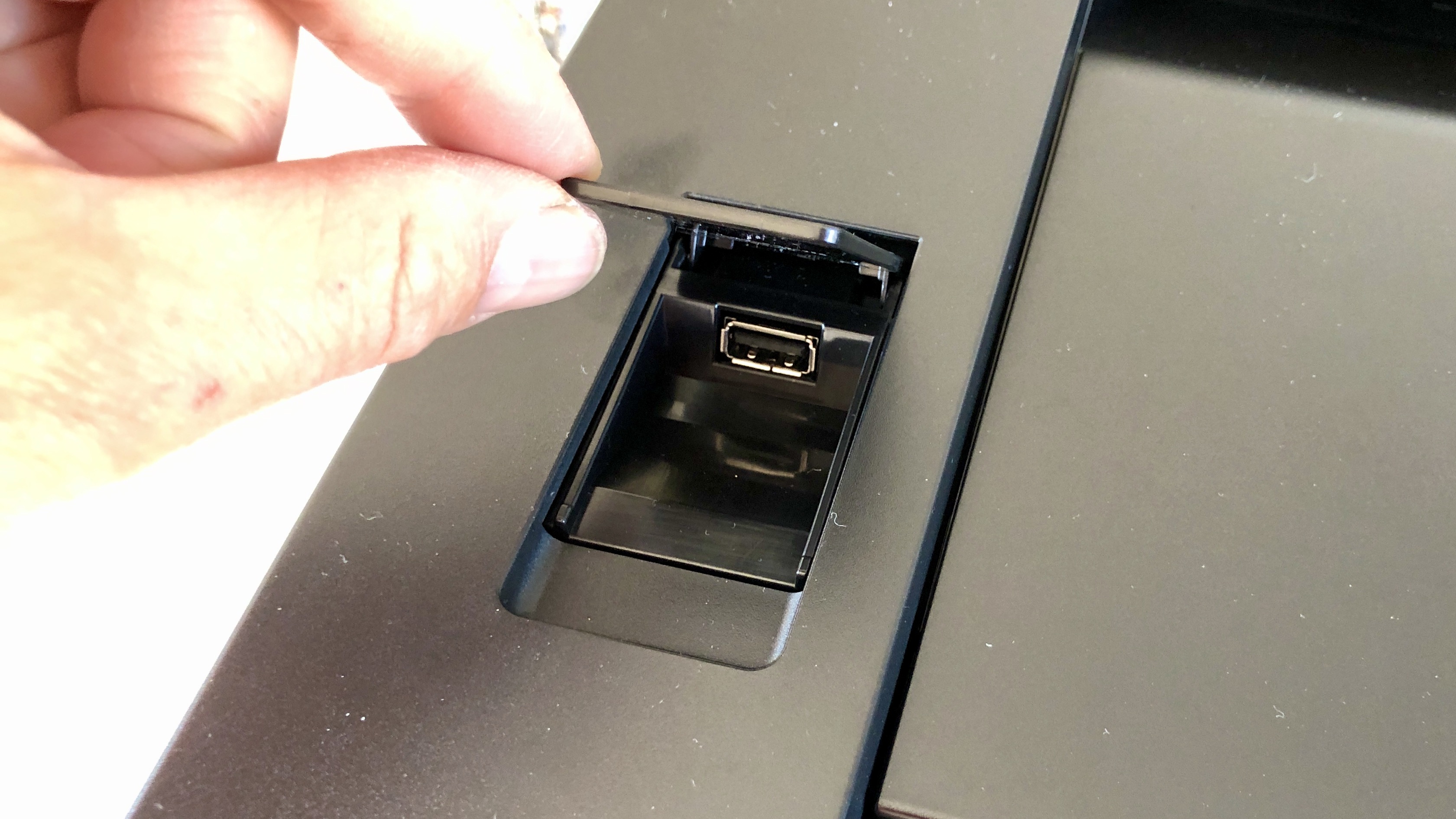 Front USB