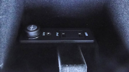 Evoque USB