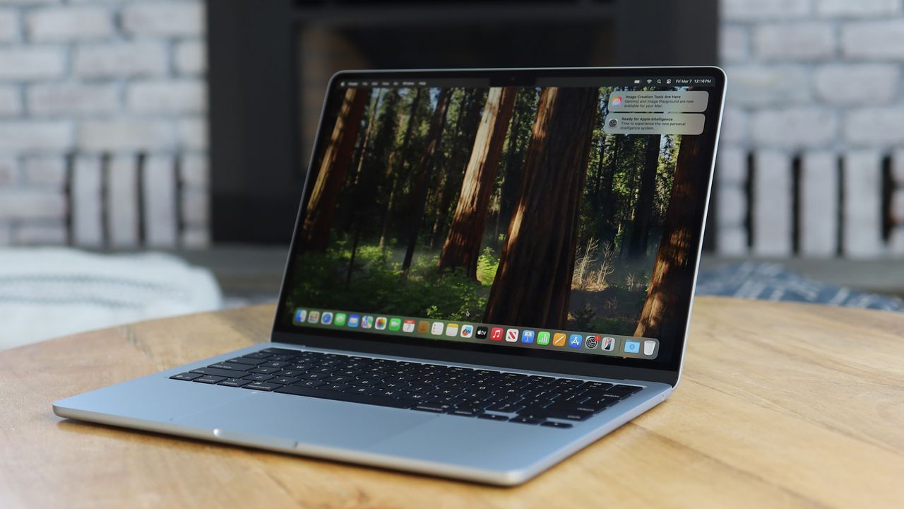 Apple MacBook Air 13-inch (M4) REVIEW