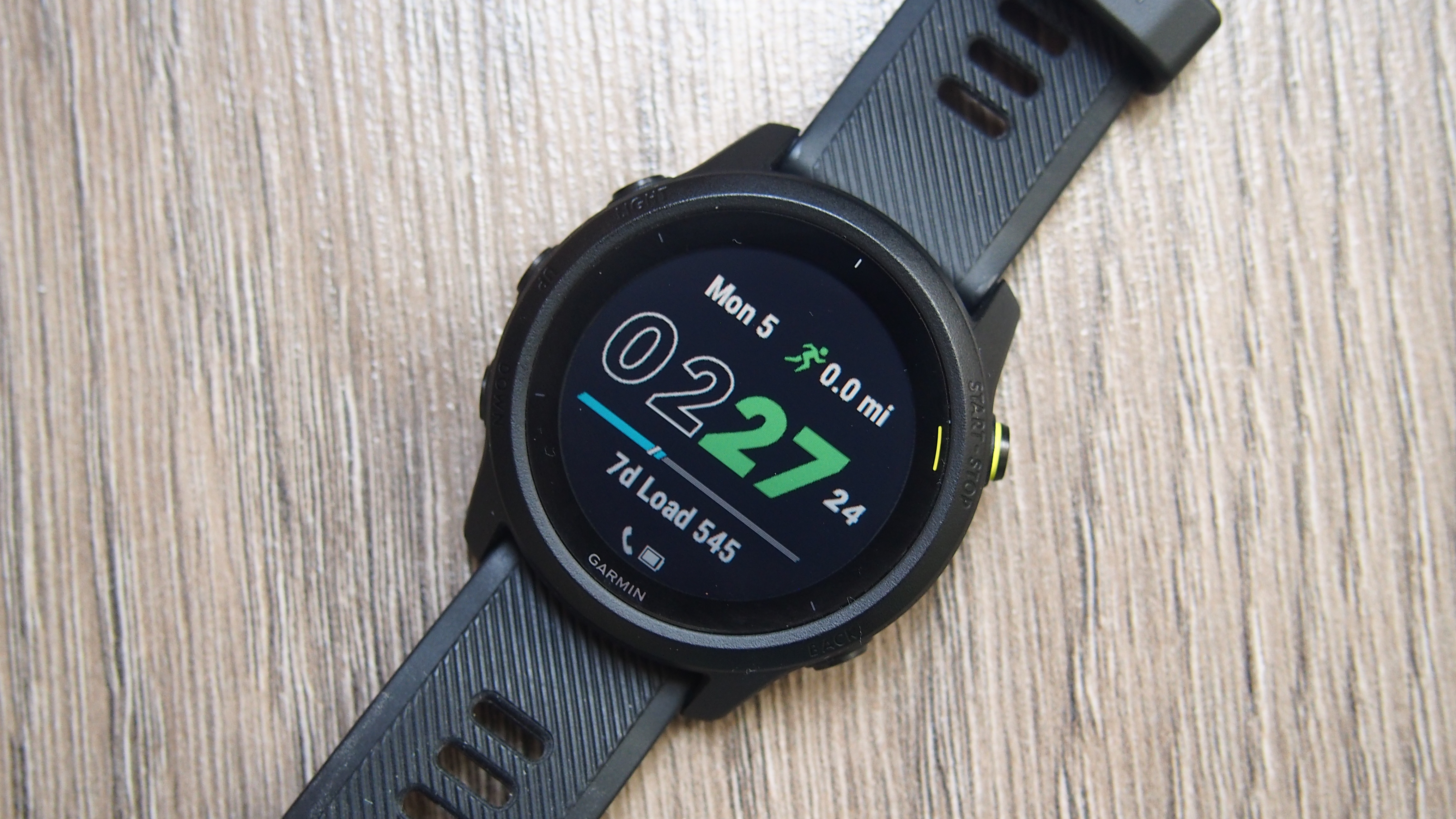 Garmin Forerunner 745