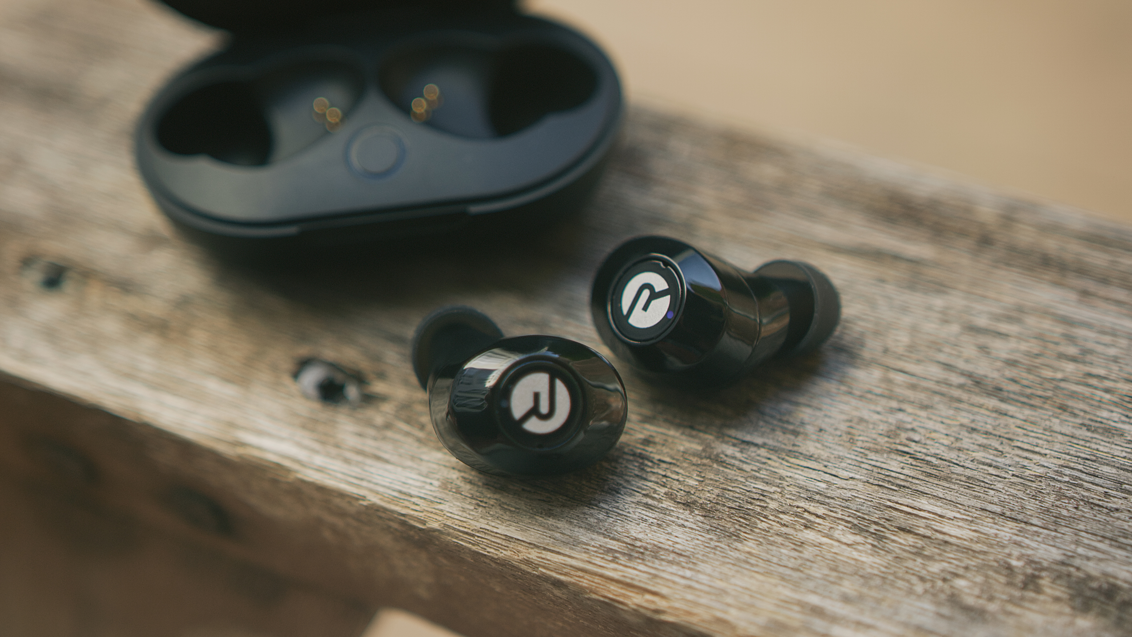 Raycon earbuds