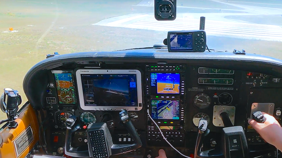 Daedalean AI cockpit