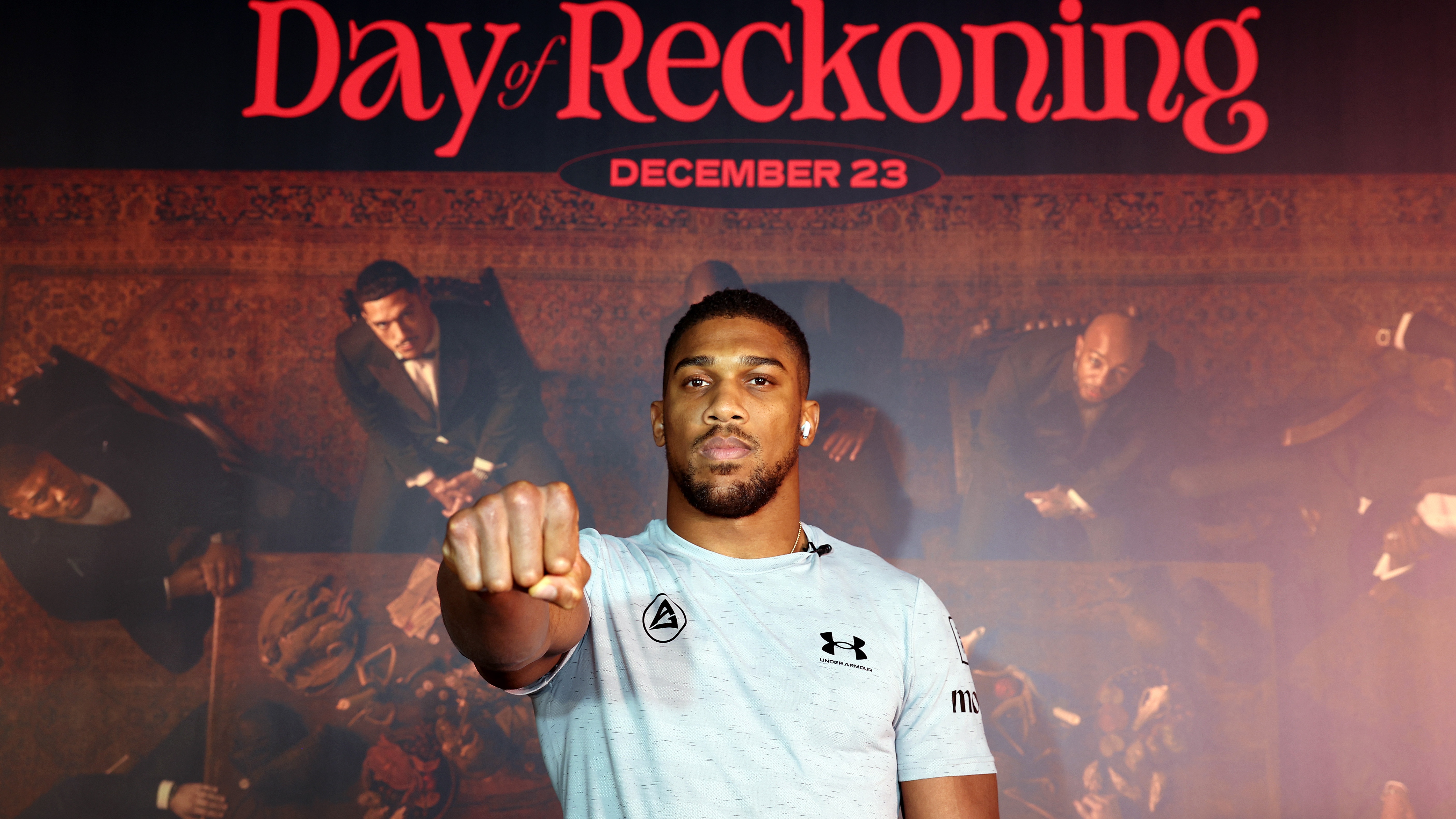 Anthony Joshua poses for a photo as he arrives ahead of the Day of Reckoning Fight Night &ndash; Joshua vs Wallin &ndash; on December 23, 2023 in Riyadh, Saudi Arabia