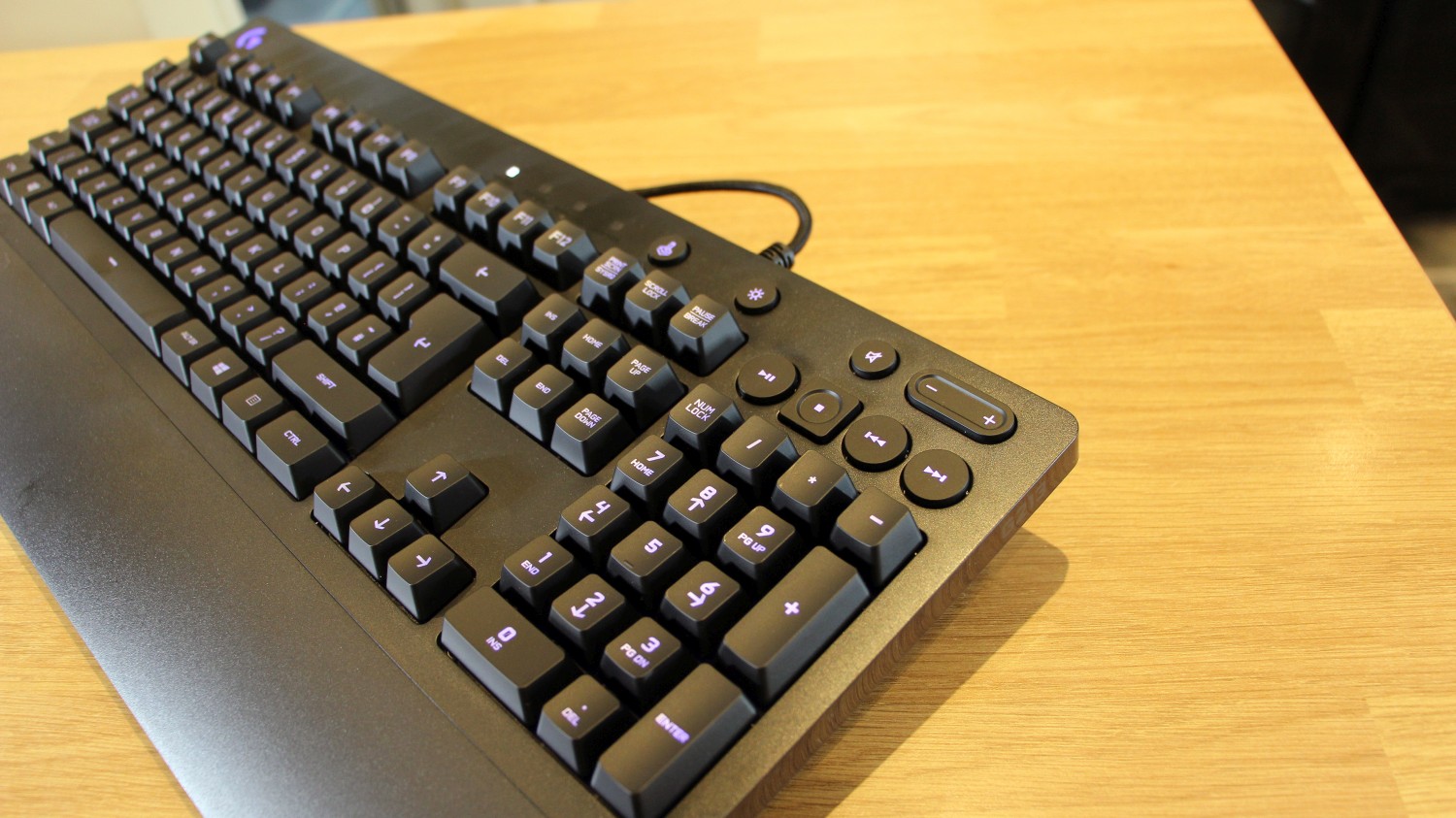 Logitech G213 Prodigy
