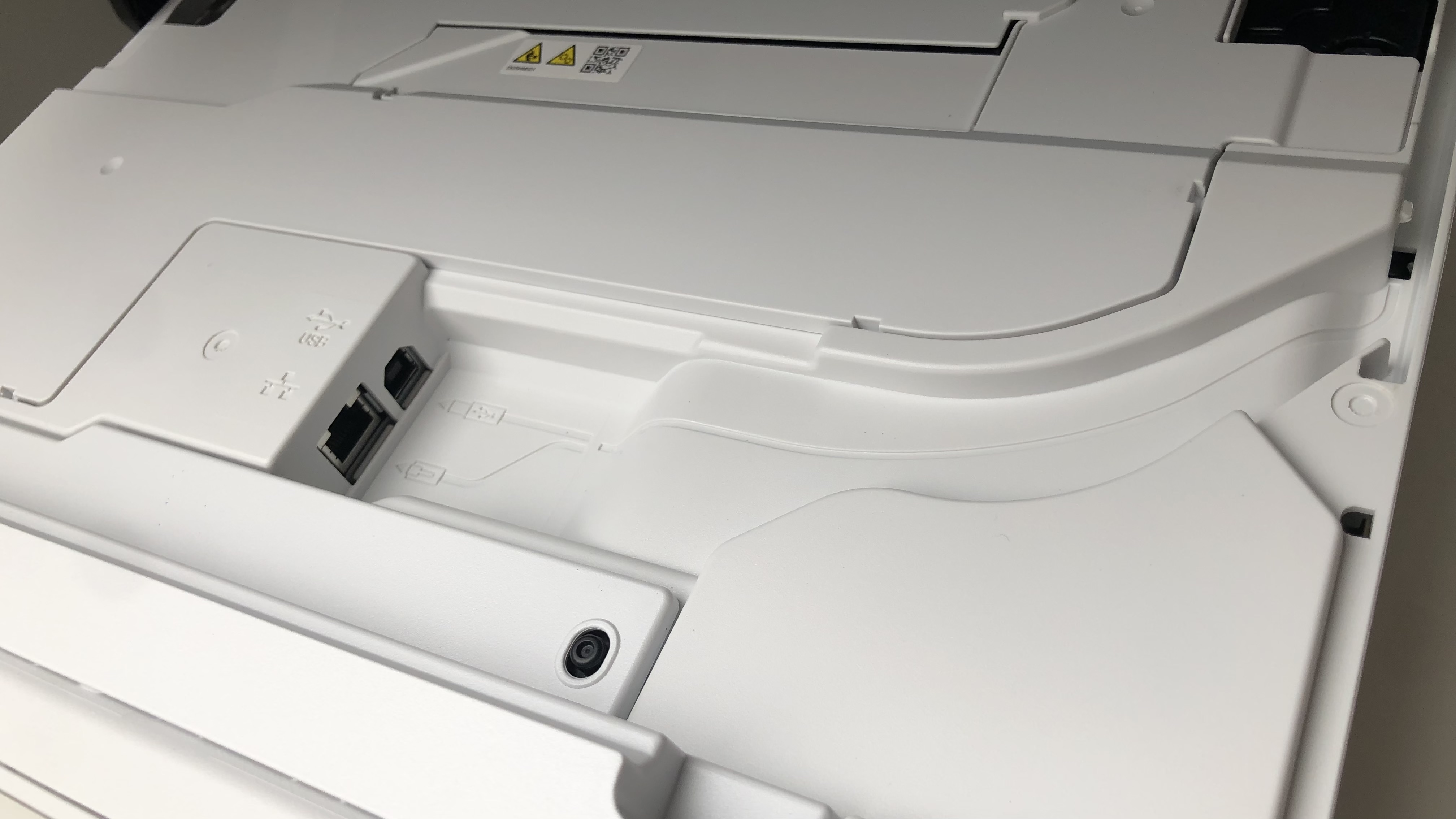 Brother DCP-J1800DW ports