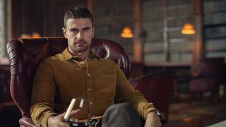 A still of Theo James as Eddie Halstead in Guy Ritchie's new Netflix series The Gentlemen.