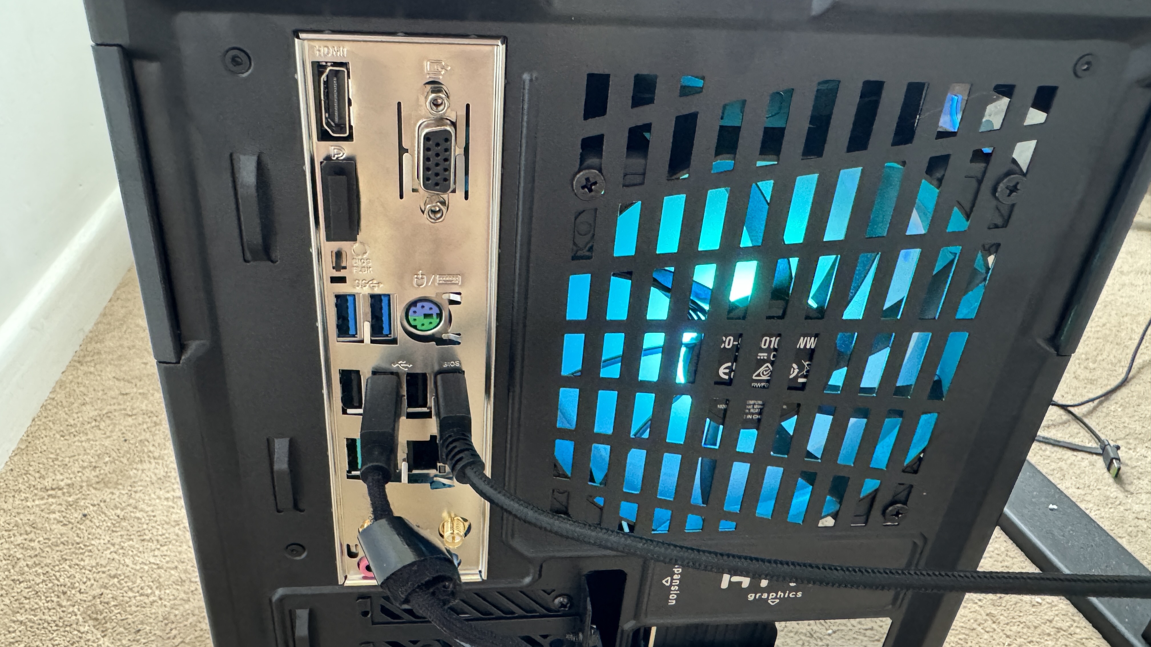 Stormforce Prism rear I/O