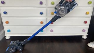 Vax ONEPWR Blade 5 Dual Pet & Car on hard floor