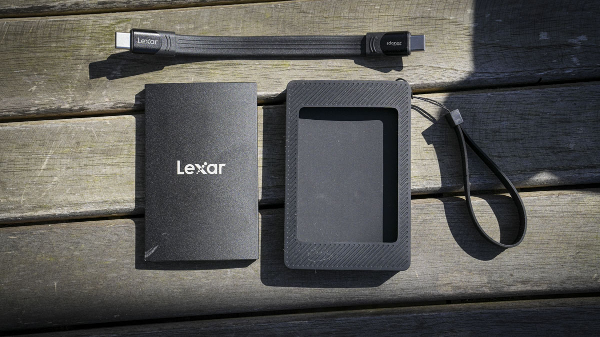 Lexar SL500 Portable SSD Magnetic Set Review