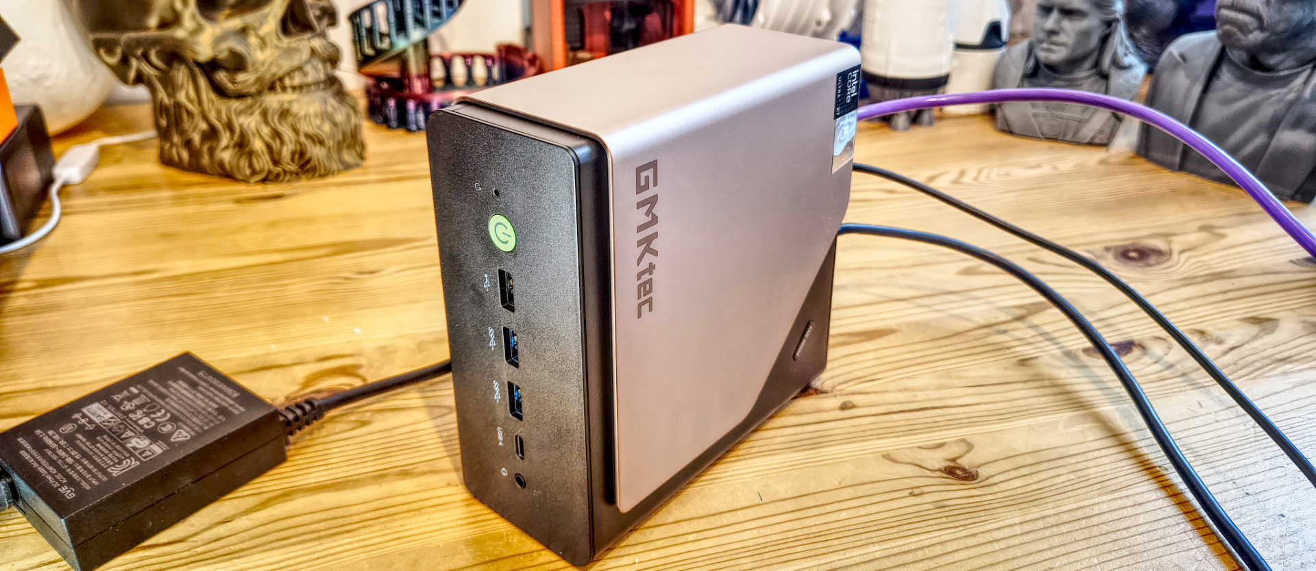 GMKtec NucBox EVO-T2