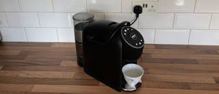 The side view of the Lavazza A Modo Mio Voicy 