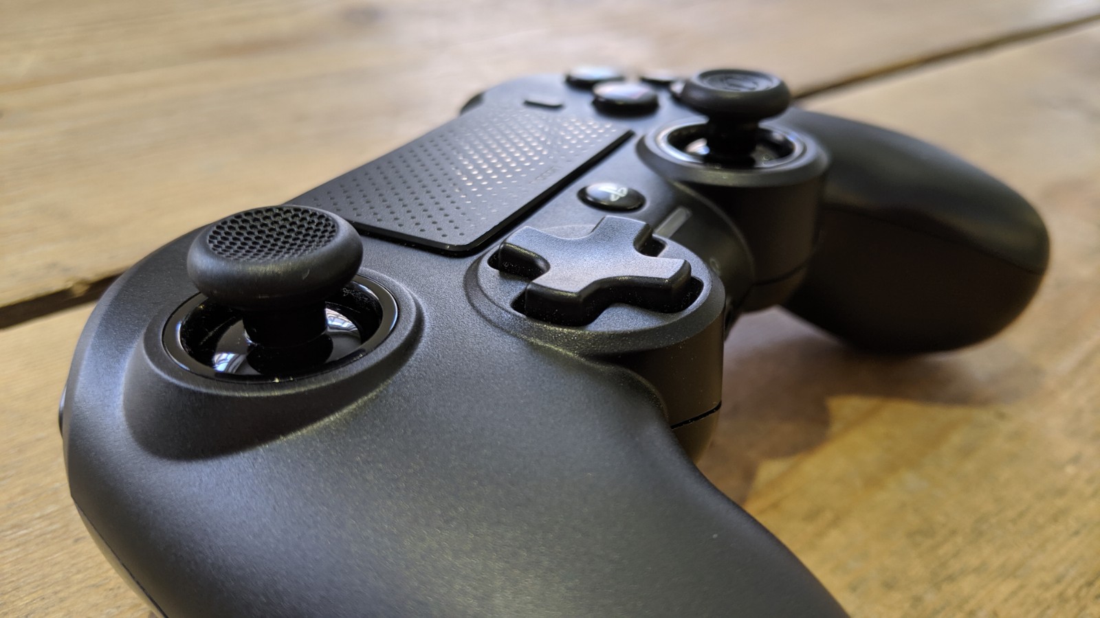 Nacon Asymmetric Wireless Controller
