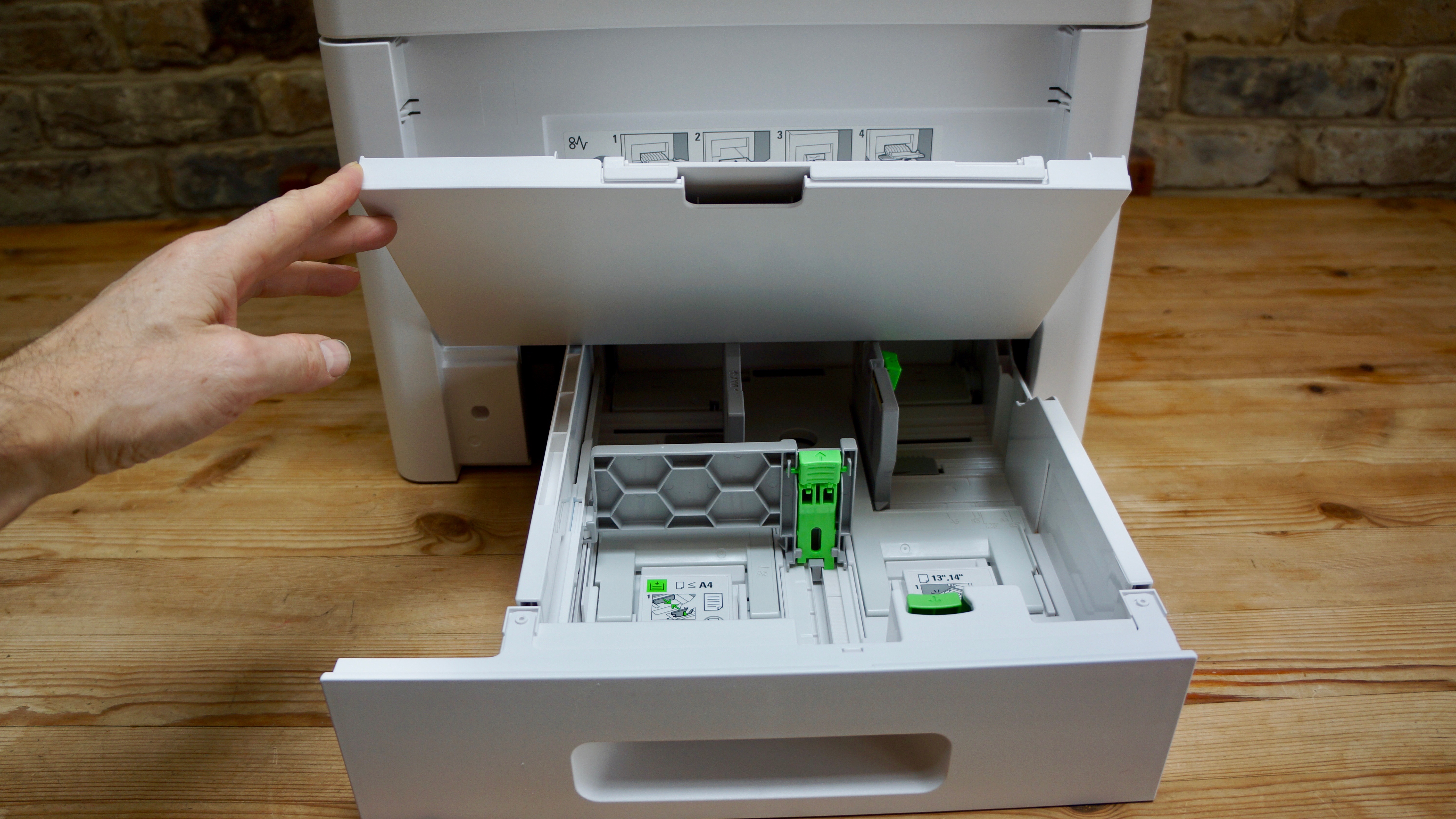 Paper tray