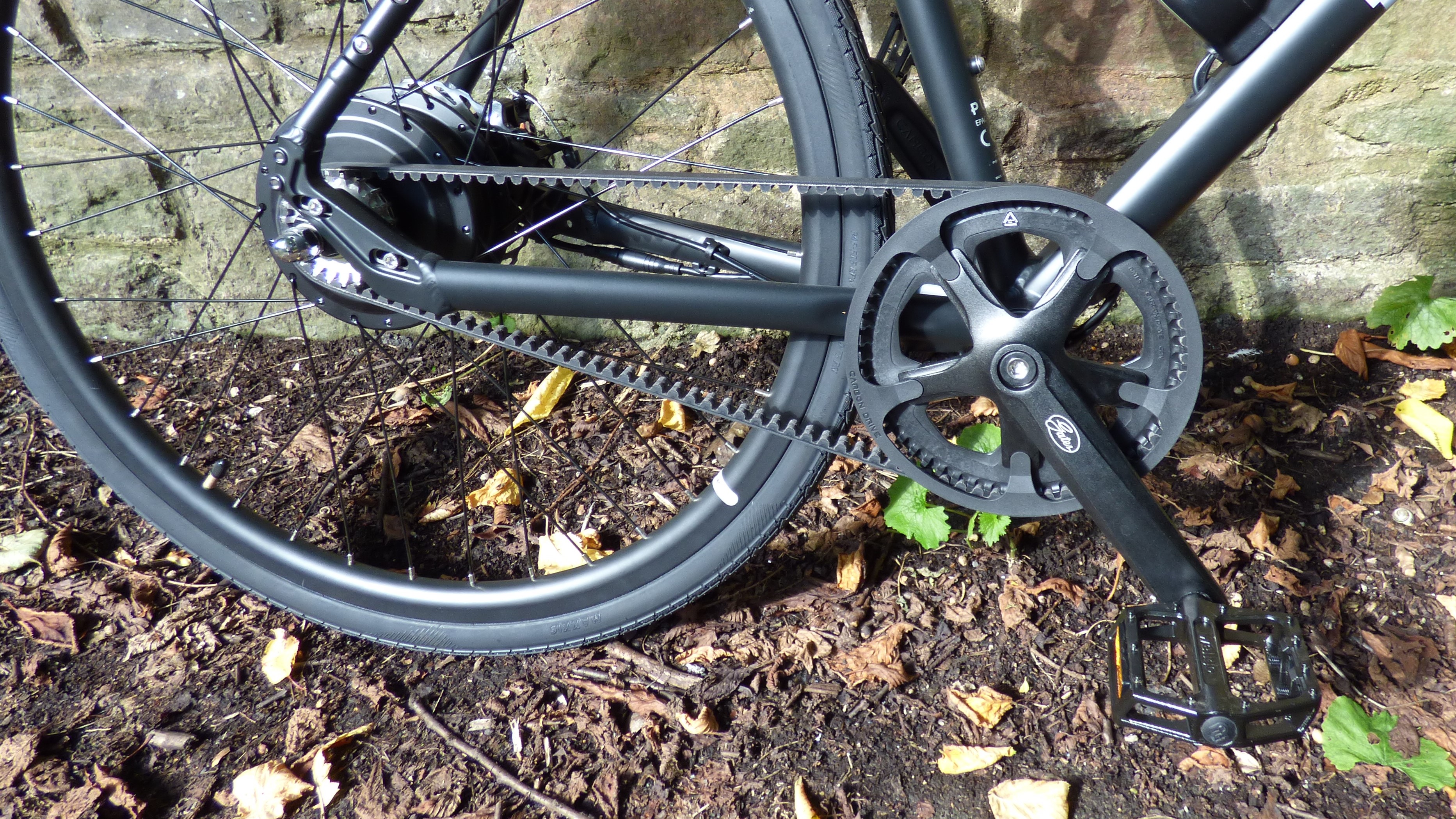 Pure Flux One rear wheel with carbon drive belt