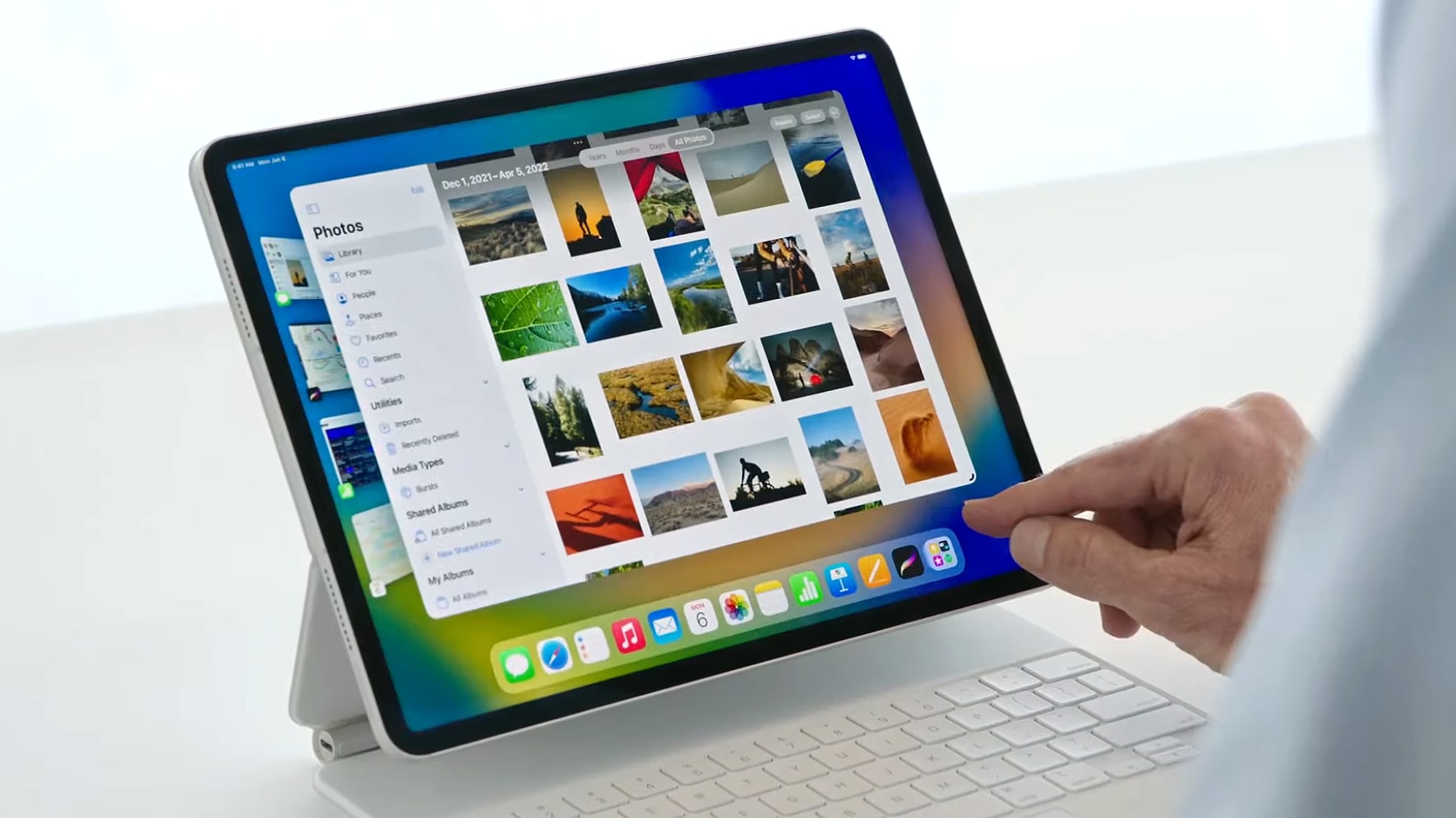 Apple's Craig Federighi introduces Stage Manager on iPad in iPadOS 16 at the company's Worldwide Developers Conference (WWDC) in June 2022.