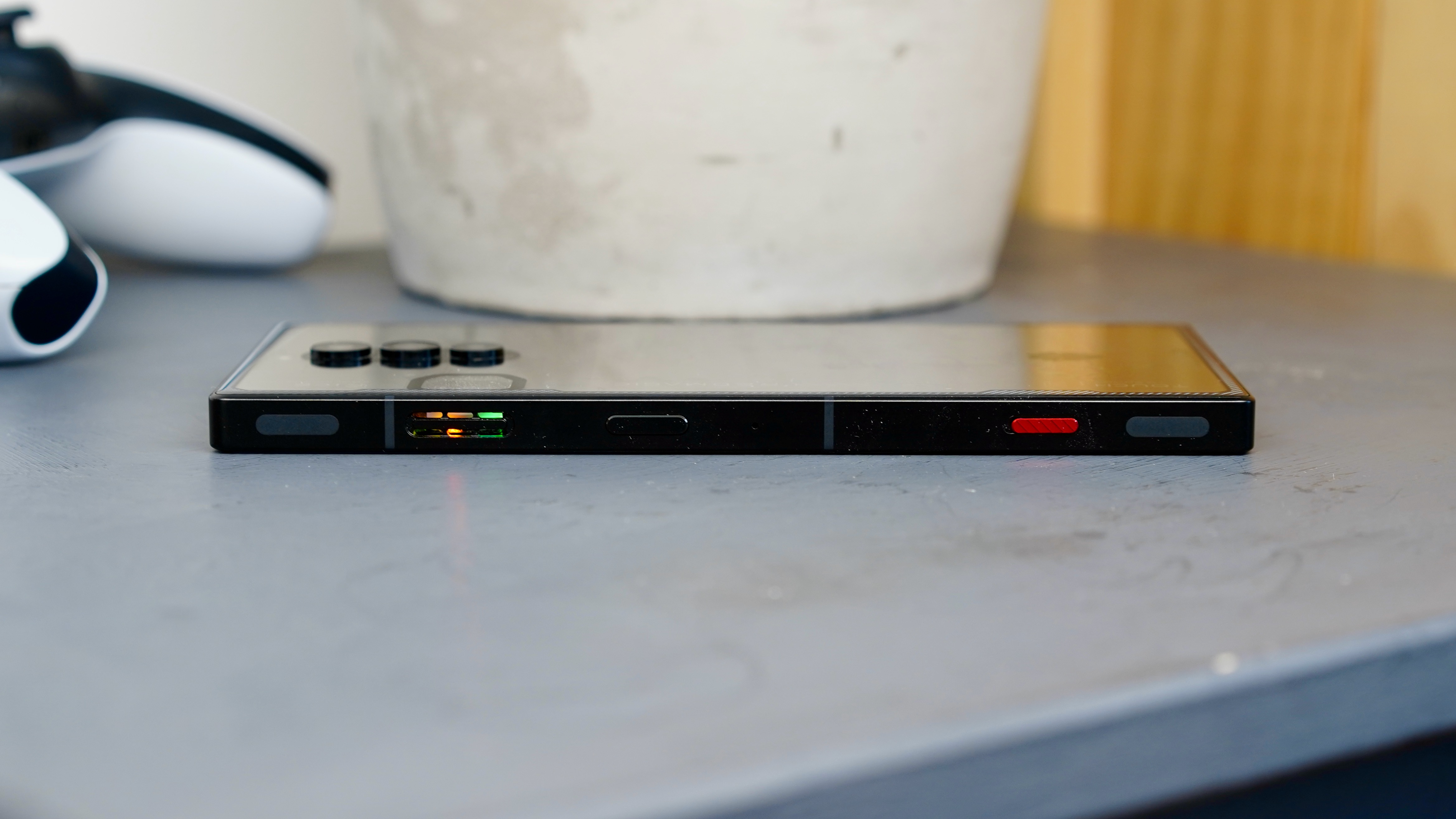 The Nubia Red Magic 8S Pro from the side