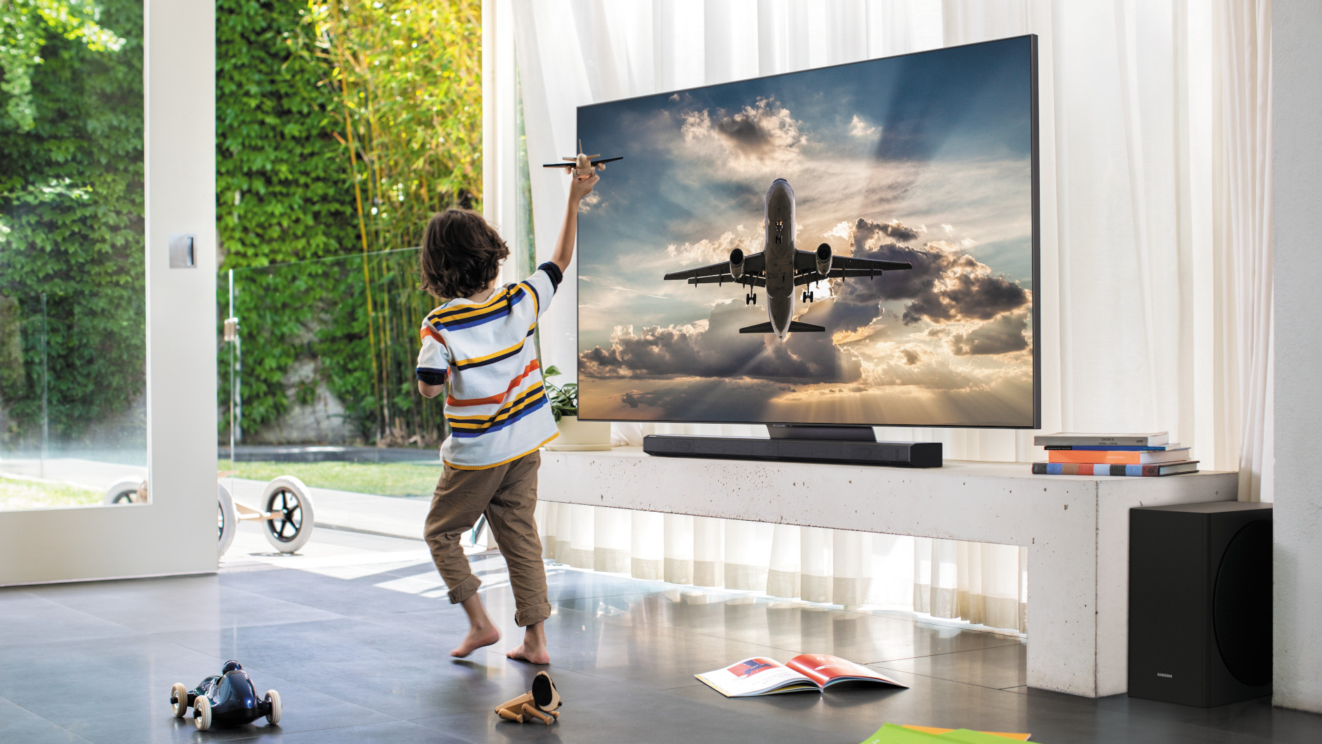 Samsung Q90T QLED TV