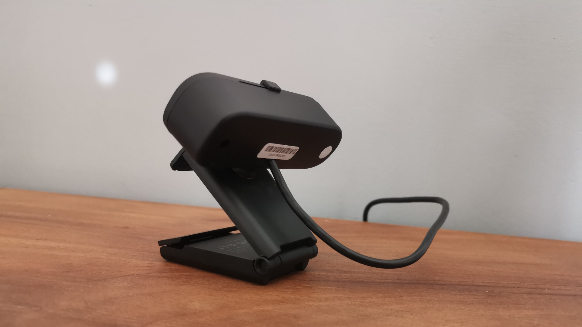 The rear of the Rapoo XW2K webcam