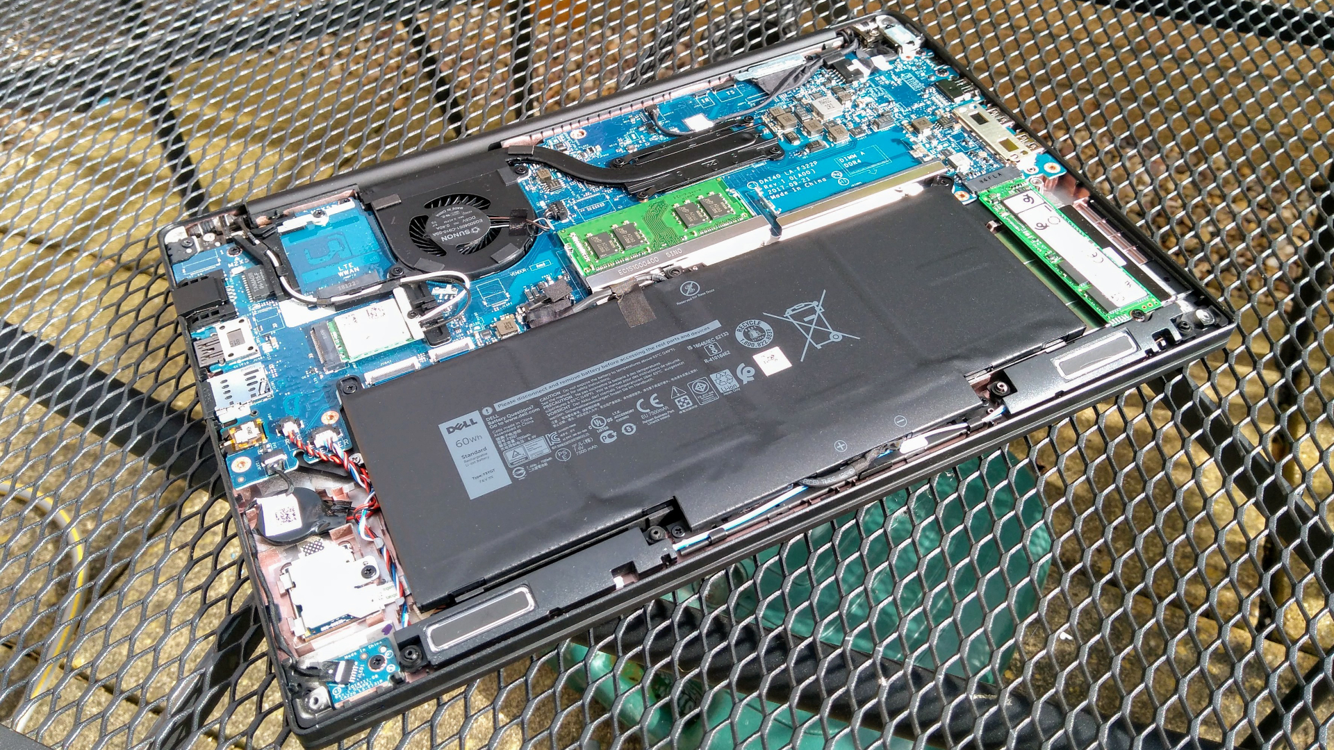 Dell Latitude 7490