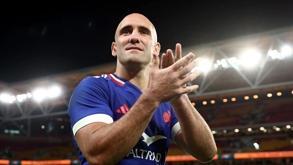 Maxime Lucu, wearing the blue of France, applauds the crowd during the Nations Championship 2026
