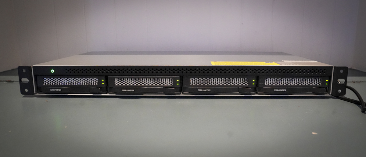 TerraMaster D4-320U review