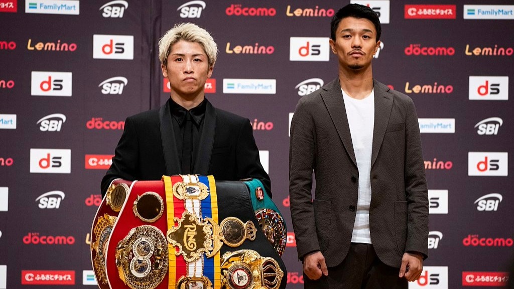 Naoya Inoue and Junto Nakatani pose together before their fight for the undisputed super-bantamweight world title.